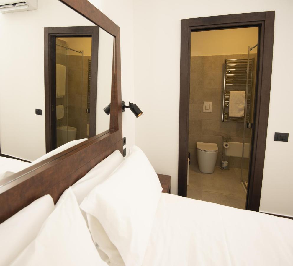 Domus Altana Hotel Napels Buitenkant foto