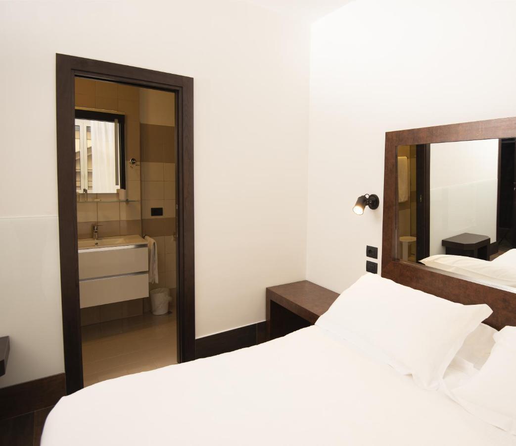 Domus Altana Hotel Napels Buitenkant foto